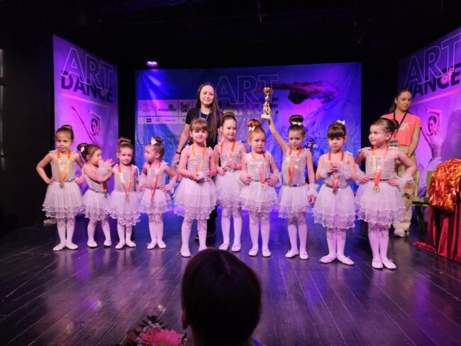 IMG-15f3f90328b941de39dbbc66707e7e99-V